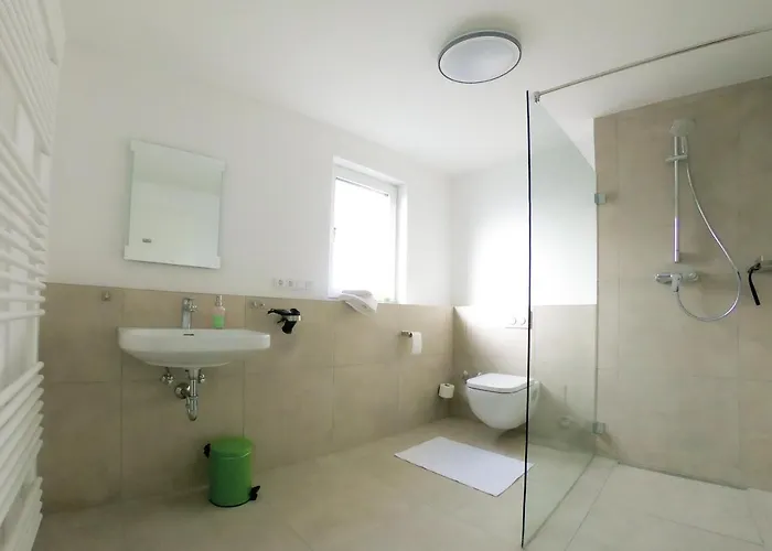 Dormaparte - The Boardinghouse *