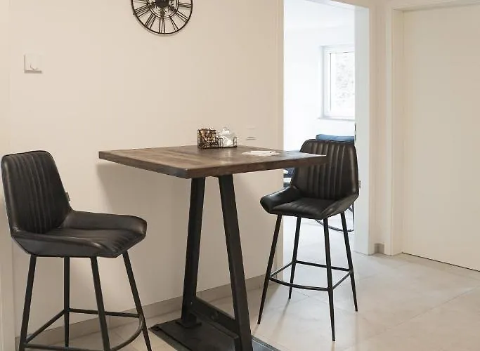 Dormaparte - The Boardinghouse Apartment