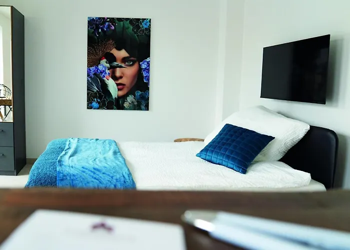 Dormaparte - The Boardinghouse Apartment *